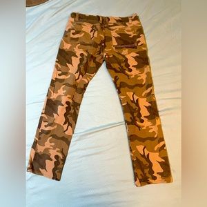 Camo Skinny Jeans Size 29